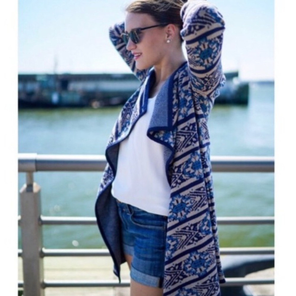 *3 for $10* Lucky Brand size small cardigan